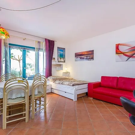 Ana Apartment Medulin